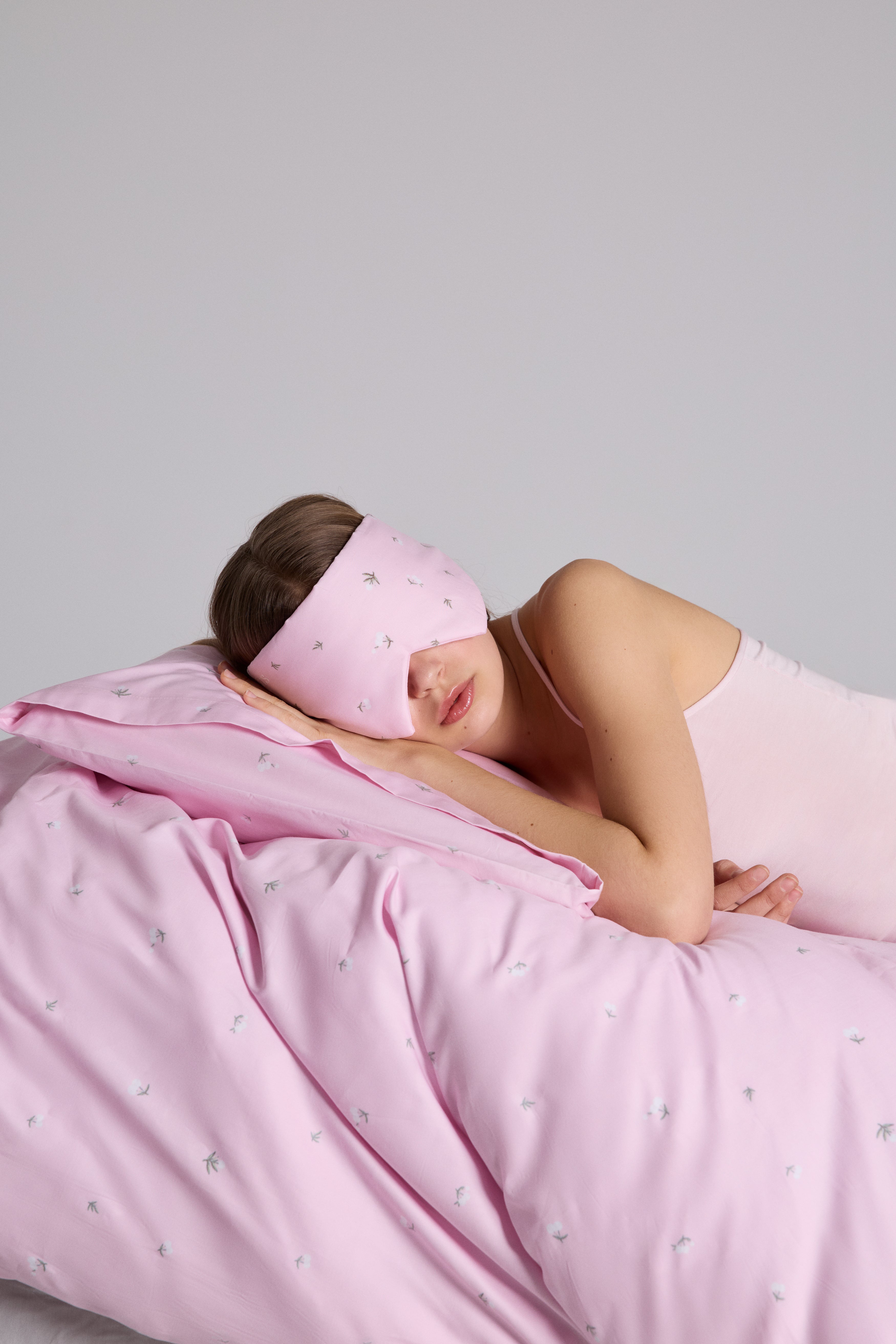 ELYSIAN DREAMS NEVRESİM TAKIMI